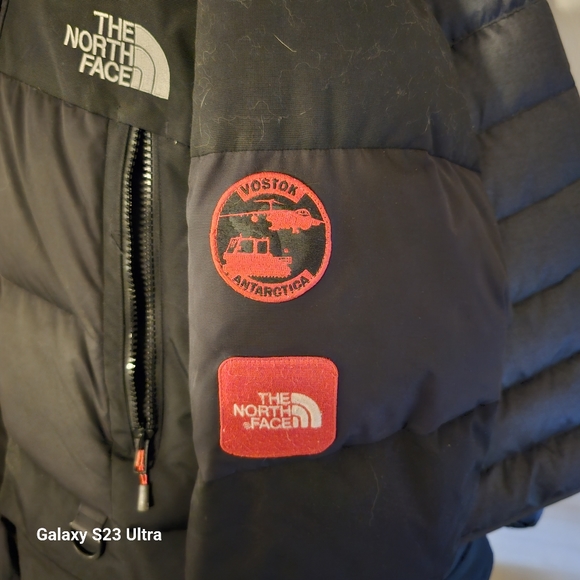 The North Face Men's Vostok Winter Jacket - Picture 5 of 7